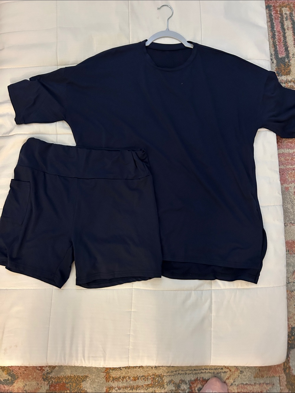 Women’s Navy Performance Short and shirt Unbranded